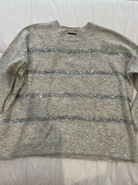 Vince Camuto Gray Sequin Stripe Crewneck Sweater size large